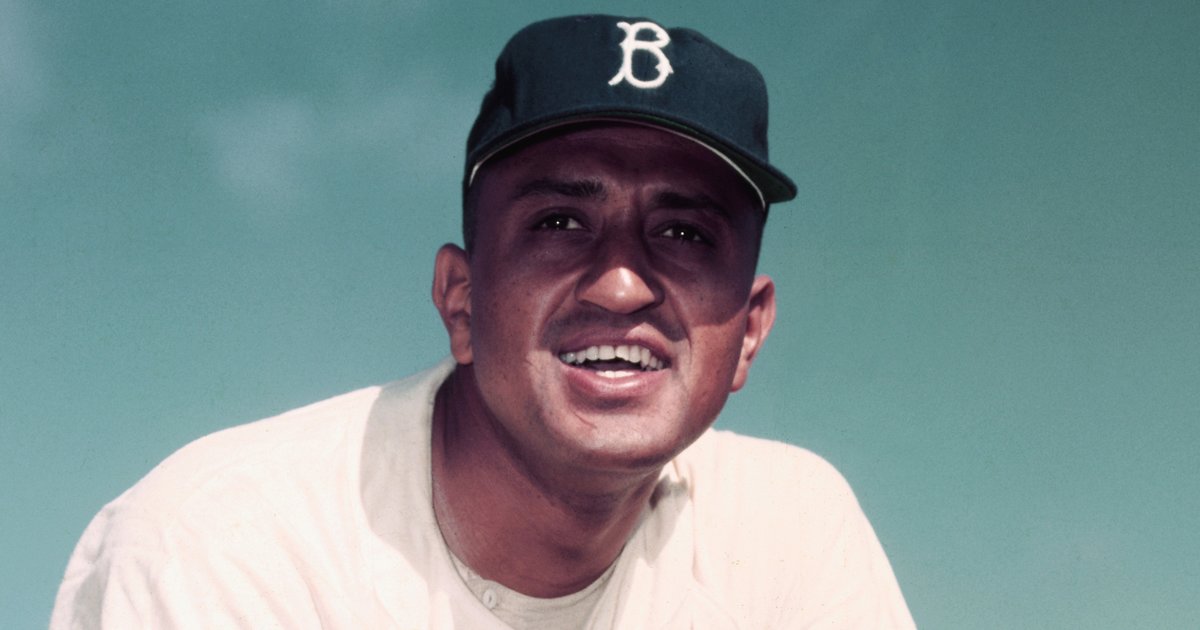 MLB Seasons with 2 Pitching WAR & 1 Batting WAR Quiz By slacktivist