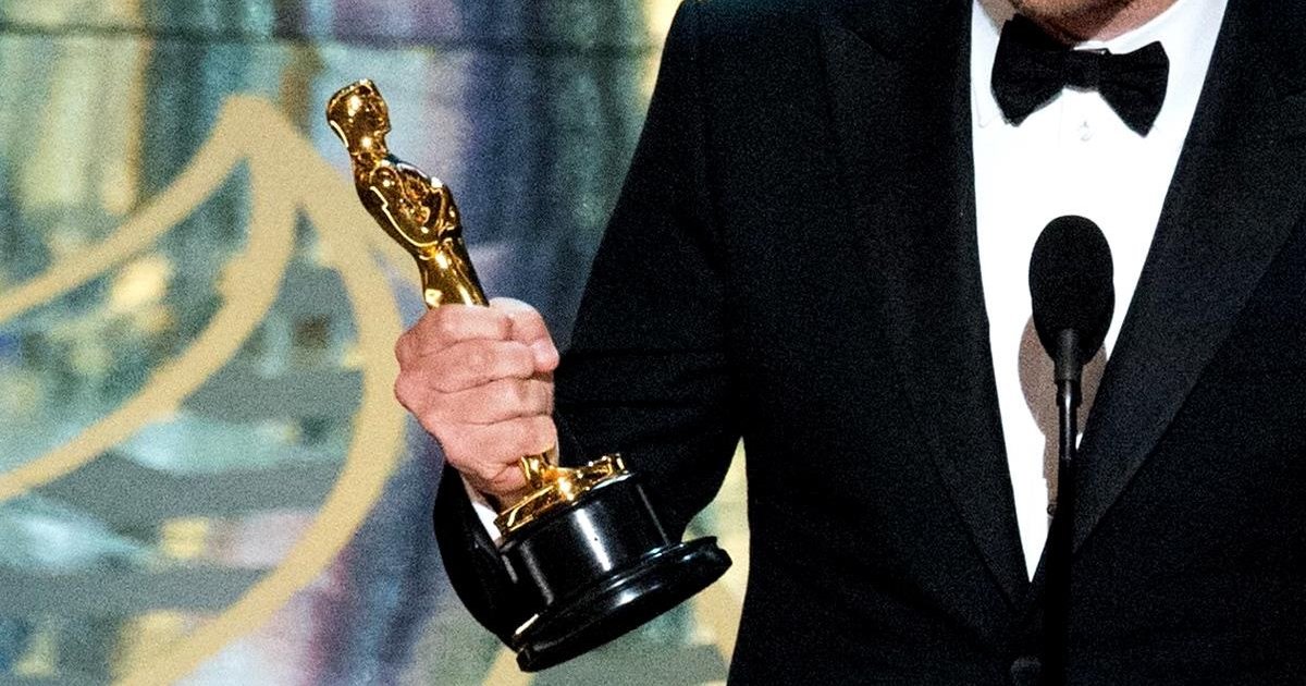 OSCAR BEST SUPPORTING ACTOR 2001 intelligence overview