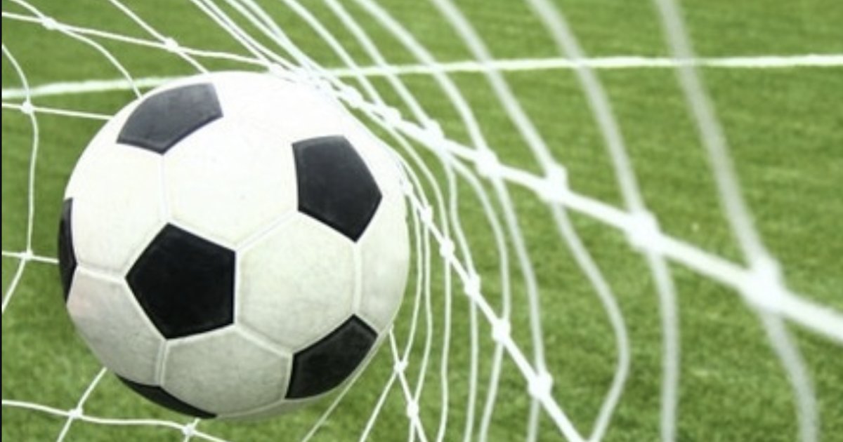 Which football player am I? (AZ edition) Quiz By Larzzz