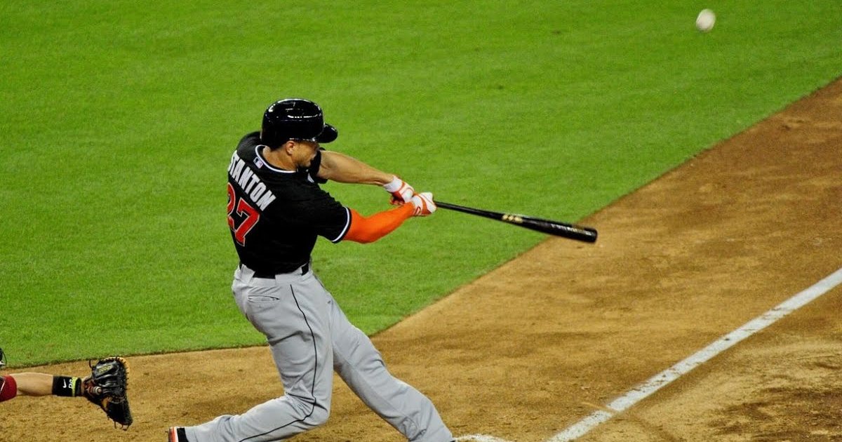 Higher or Lower Home Runs Quiz By gamelord2007