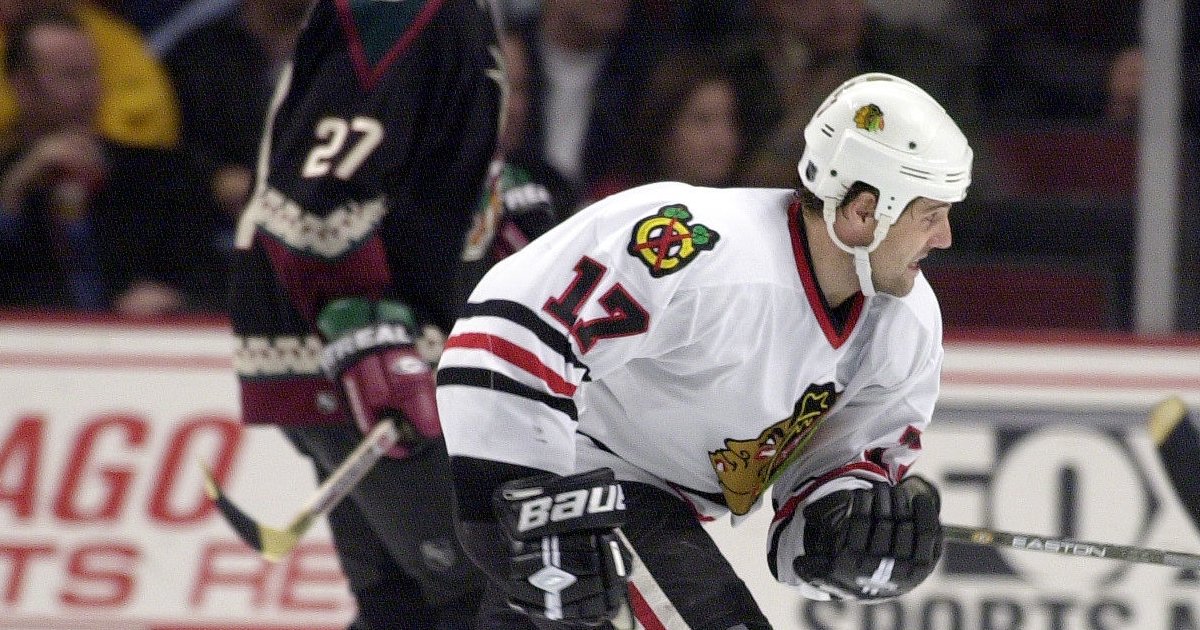 CHICAGO BLACKHAWKS YEARLY LEADERS IN PENALTY IN MINUTES Quiz By