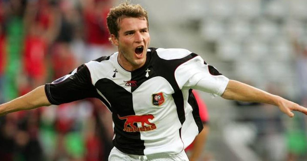 Evolution of Football Crests: Stade Rennais F.C. Quiz - By bucoholico2