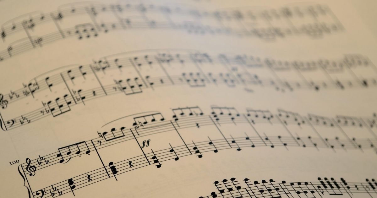 Over/Under: Song Titles Quiz