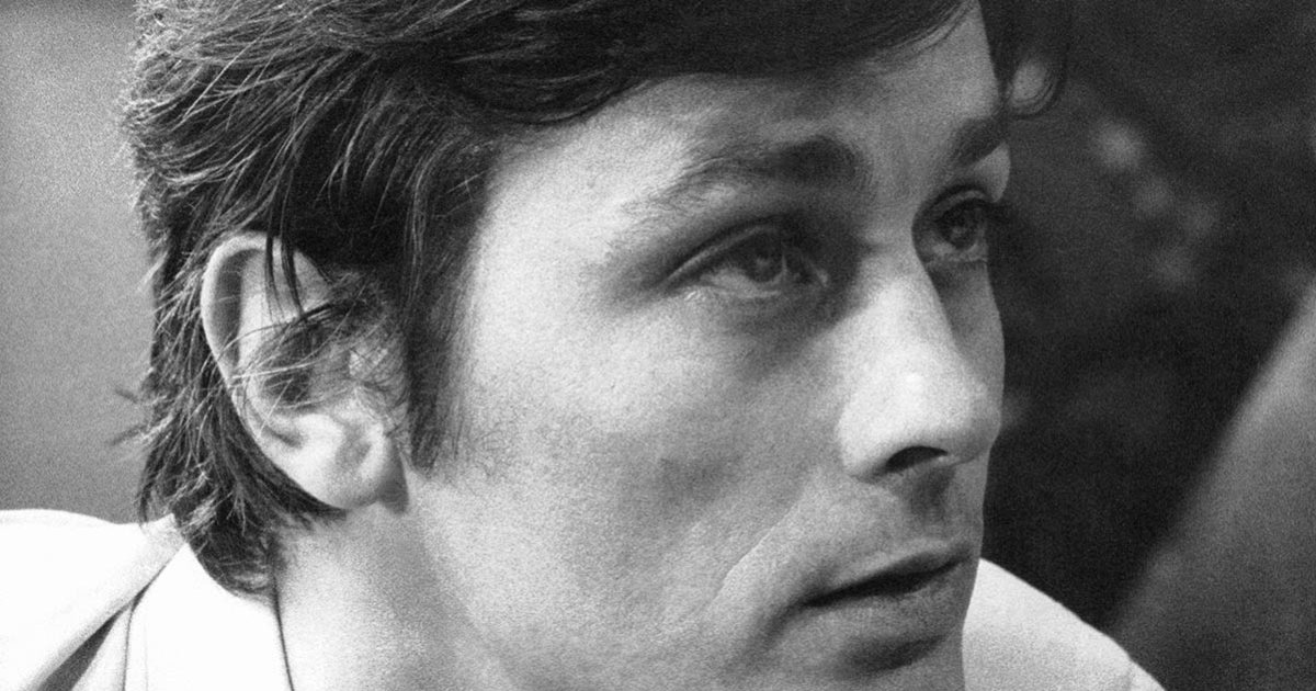 Famous People Born On November 8th Quiz - By mucciniale