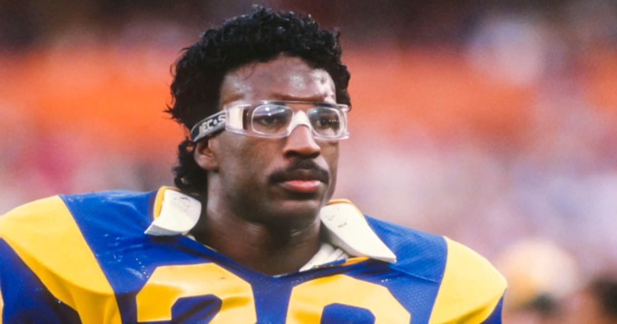 RBs with 1500 Rushing Yard Seasons Quiz - By mdesjardins