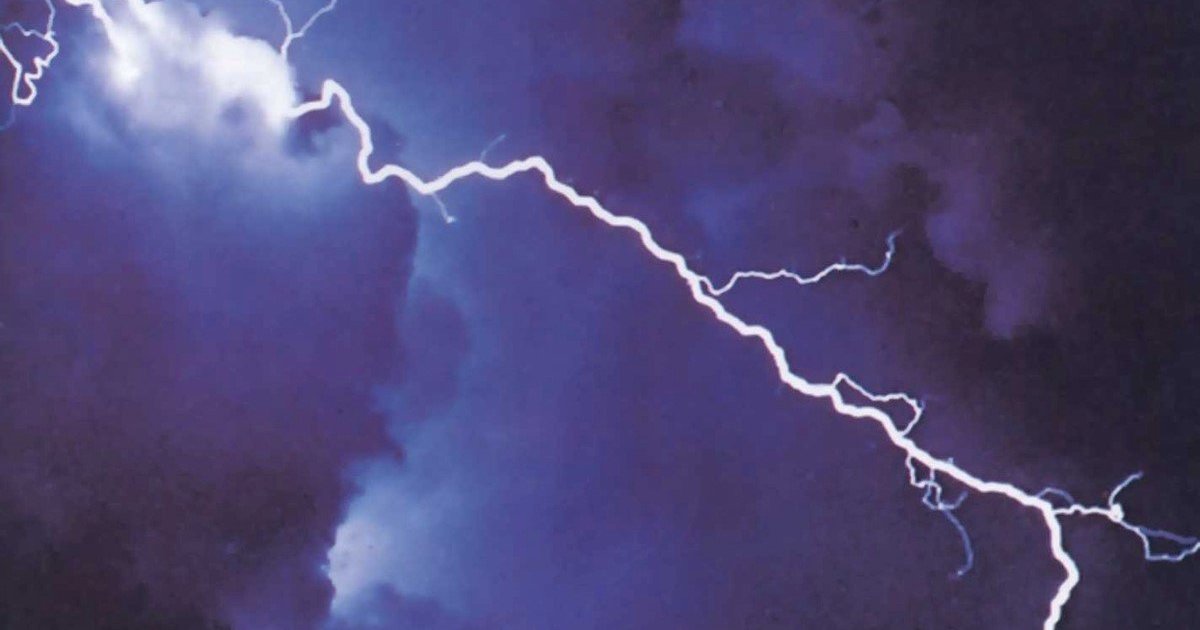 Telegraph Road lyrics by first word Quiz By VincentS074