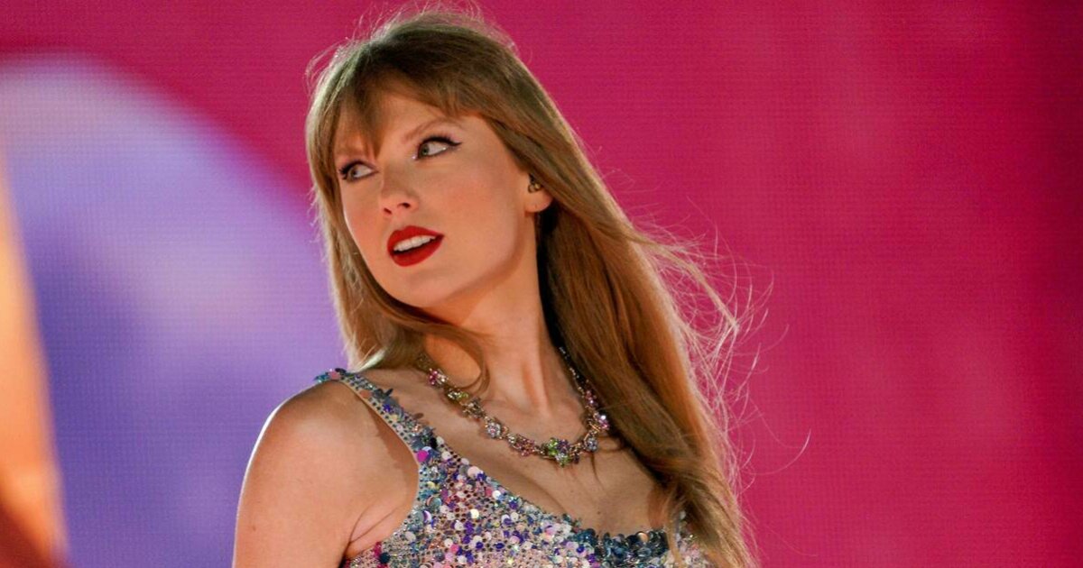 No. 003 Taylor Swift Figure out the lyrics, random song Quiz By 5_49_627_3729