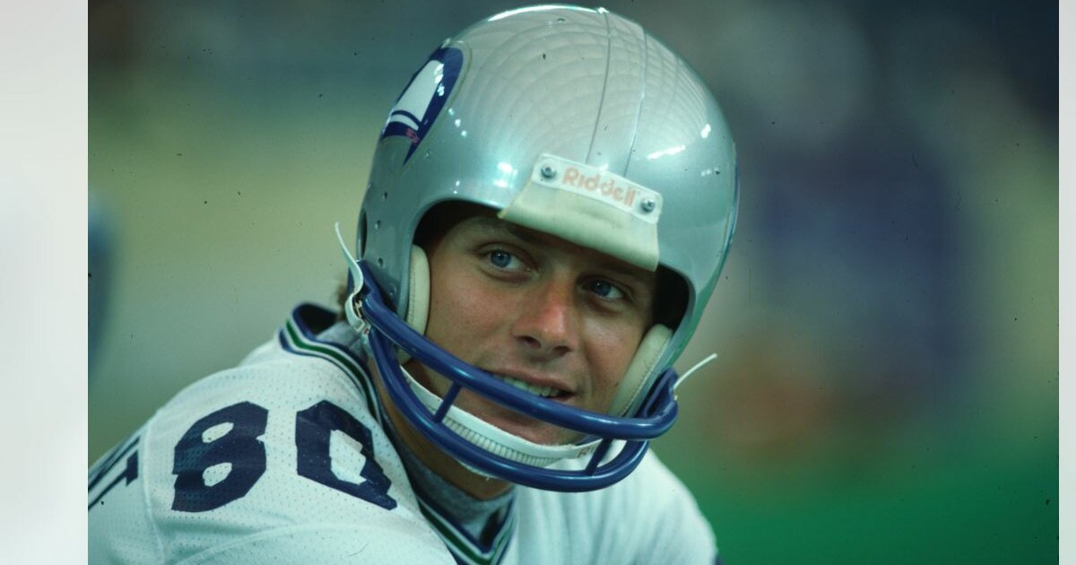 NFL yearly leaders in receiving yards by the letter L Quiz By statistyves