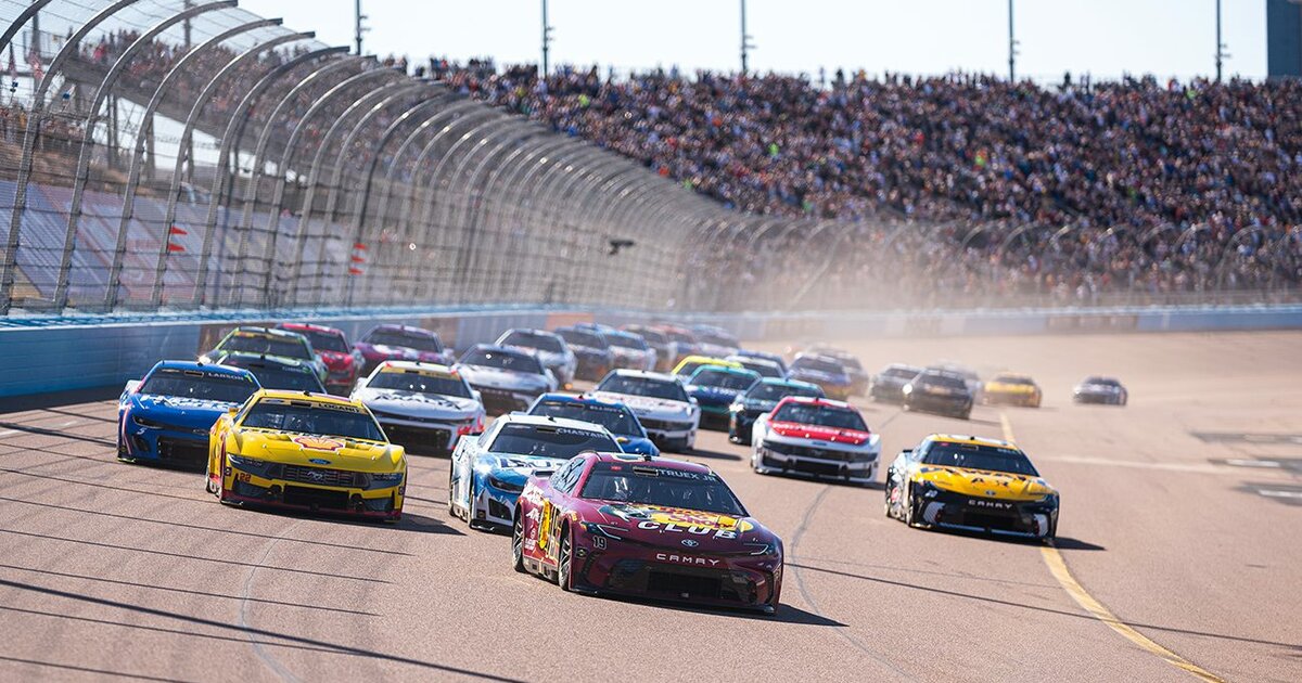 NASCAR: 2024 Cup Series Driver Crossword #4 Quiz By charlesmiles NASCAR: 2024 Cup Series Driver Crossword #4 Quiz By charlesmiles