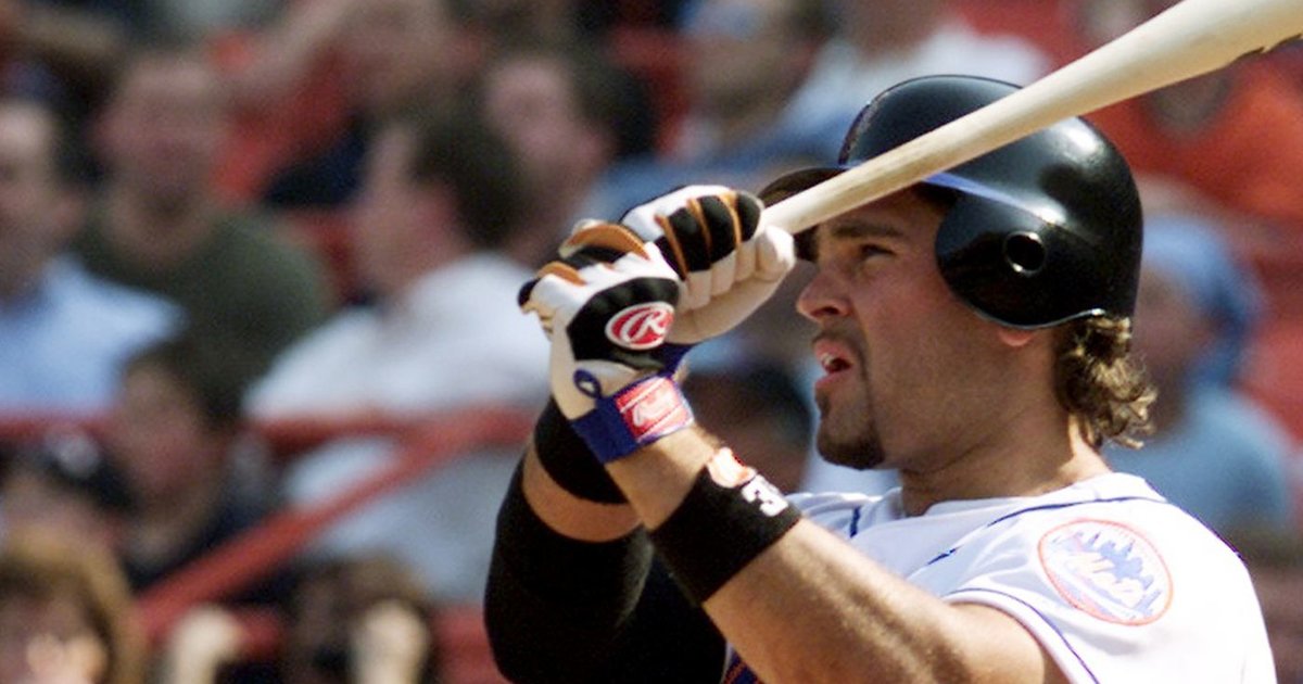 MLB Catchers with 30 HR Seasons Quiz