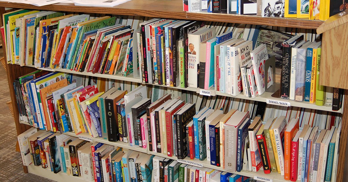 50 Books by 10 Authors Quiz By kfastic